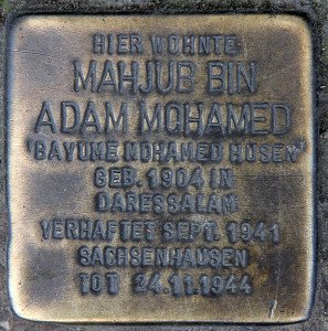 Stein zur Erinnerung an Mahjub Husen Stein zur Erinnerung an Mahjub Husen